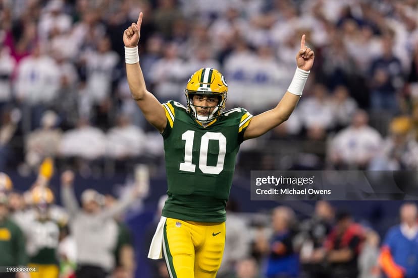 Packers' Jordan Love to Get Surgery on Thumb