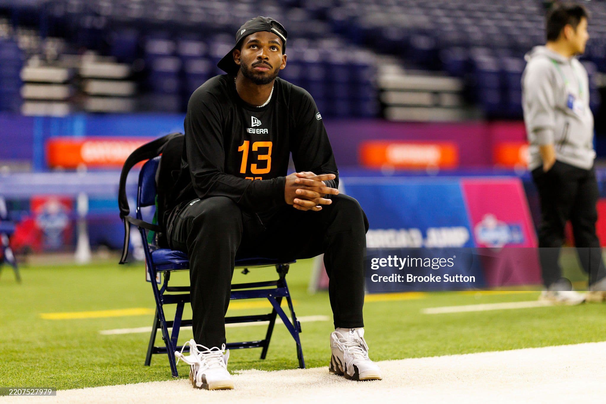 Browns rookie QB Shedeur Sanders strains oblique